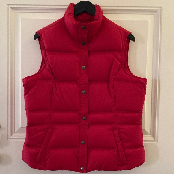 Lands' End Women's Quilted Down Vest/Lightweight/Red/Size M/NEW/NEVER WORN! - Picture 2 of 4